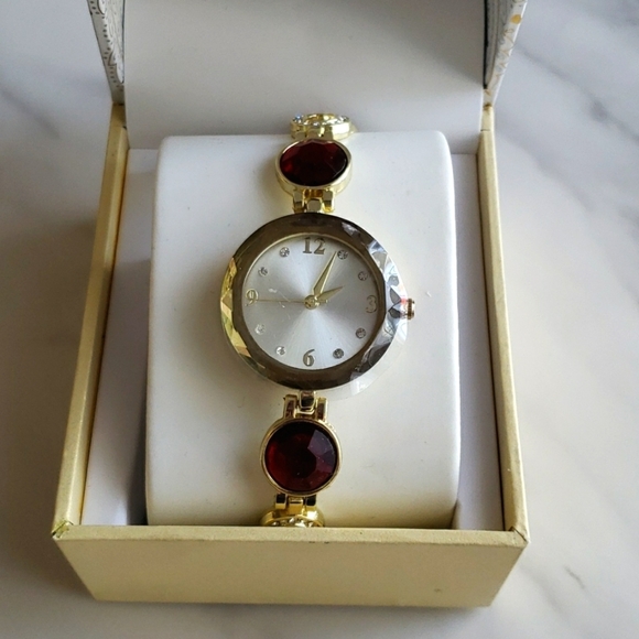 Charter Club Women's Gold-Tone Ruby Crystal Bracelet Watch 32mm - Picture 3 of 7